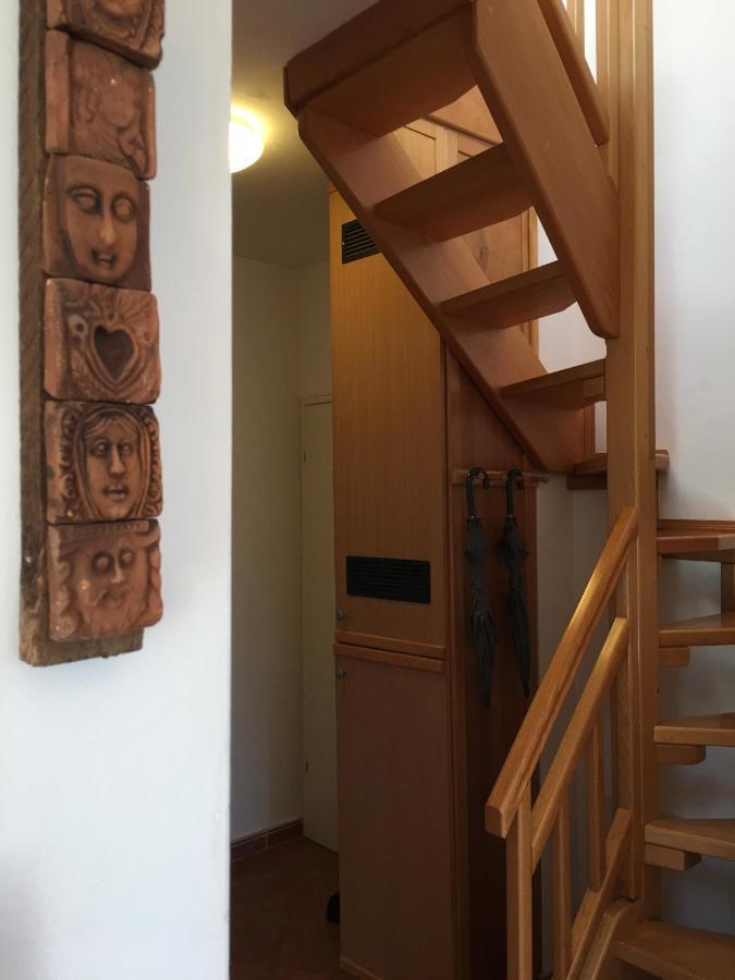 Artists Loft Apartment พูลา ภายนอก รูปภาพ